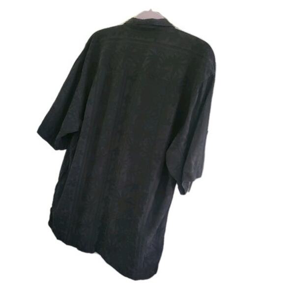Tommy Bahama 100% Silk Button Down Shirt Men's L Black Floral Hawaiian Resort - Picture 6 of 8